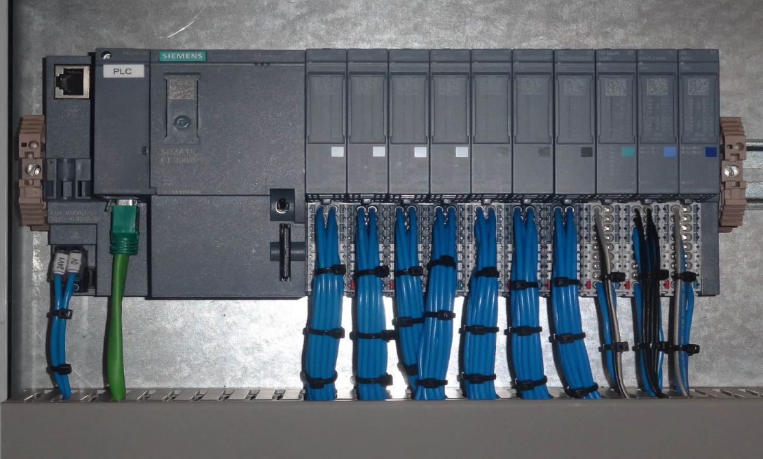 Siemens S7-1500 PLC systems by Axis Controls